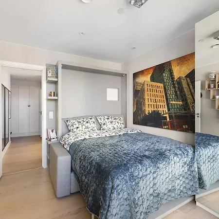 Apartment Modern 2bed Sea View @ Barcode *
