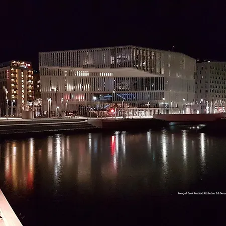 Modern 2bed Sea View @ Barcode *