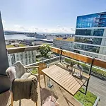 Modern 2bed Sea View @ Barcode * Осло