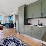 Modern 2bed Sea View @ Barcode Oslo