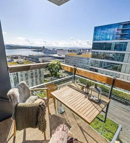 Modern 2bed Sea View @ Barcode * Oslo